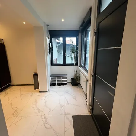 106 Route De Mittelhausbergen بيت للعطل